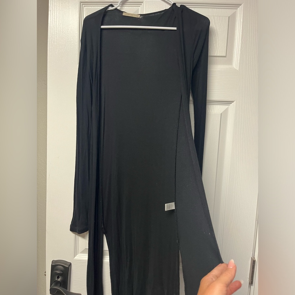 Women’s cardigan long.